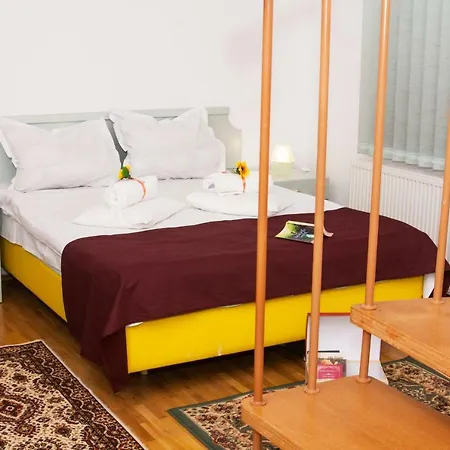Clermont Guest house *